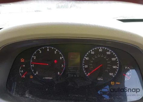 2008 Hyundai Azera Limited z USA, uszkodzony, nr VIN KMHFC46F98A257616